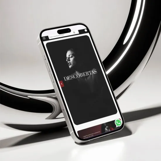 Versão mobile do site Moon D'amour, desenvolvida pela Agência Kanka